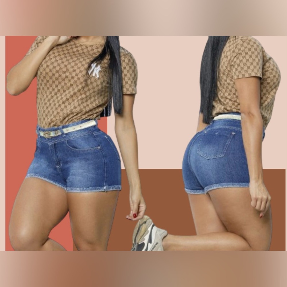 NWT 🇨🇴 Blush Dark Blue Jean Shorts with Metallic Belt Size: 5 USA - 10 COL